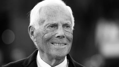 Italien, Rom: Der italienische Modedesigner Giorgio Armani kommt zur Premiere des Films "La Grande Guerra" auf dem 13. Filmfestival in Rom.