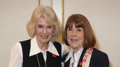 Königin Camilla empfängt Gisèle Pelicot