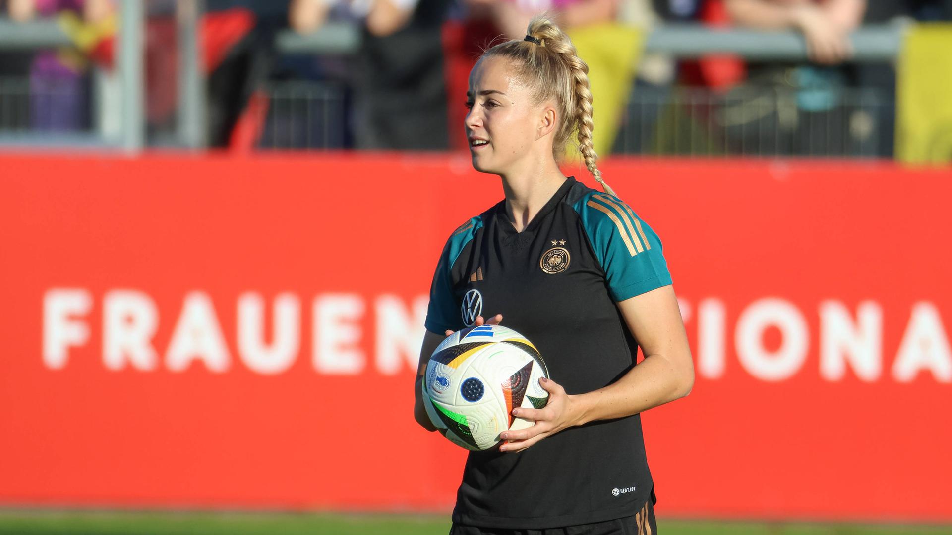 Giulia Gwinn, aufgenommen am 21.10.2024 in Frankfurt am Main