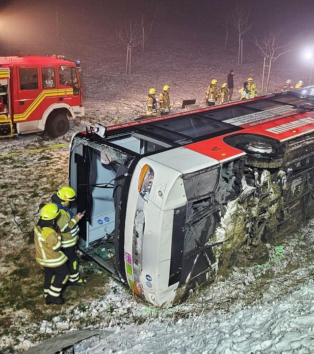 Busunfall durch Glatteis