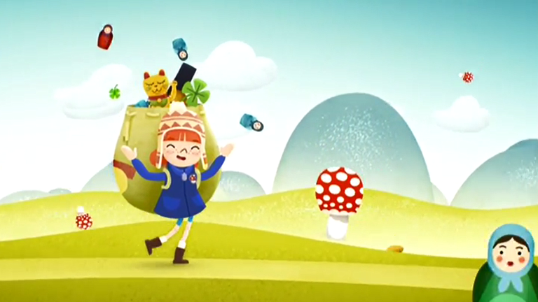 Mädchen mit vielen unterschiedlichen Glücksbringern