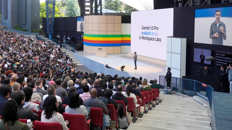 Alphabet CEO Sundar Pichai spricht während des Google I/O events in Mountain View am 14.05.2024