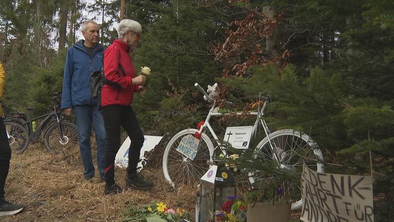 Grabstaette-Radaktivist