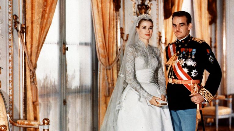 Rainier III. von Monaco und Grace Kelly bei ihrer Hochzeit.
