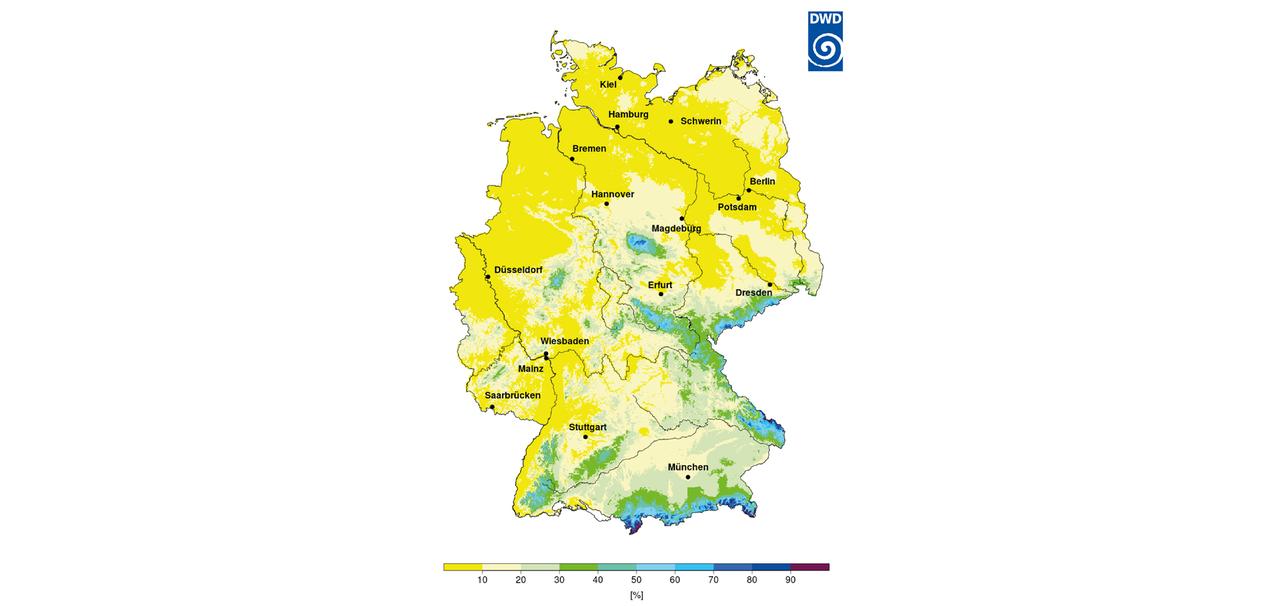 Die Karte zeigt, wie wahrscheinlich regional weiße Weihnachten mit einer Schneedecke an allen drei Tagen vom 24. bis 26. Dezember in der Referenzperiode 1991-2020 waren.