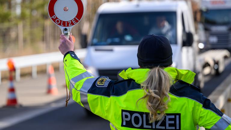 Symbolbild: Bundespolizei an der deutsch-polnischen Grenze