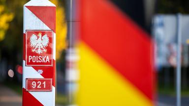 Grenzpfähle an der deutsch-polnischen Grenze