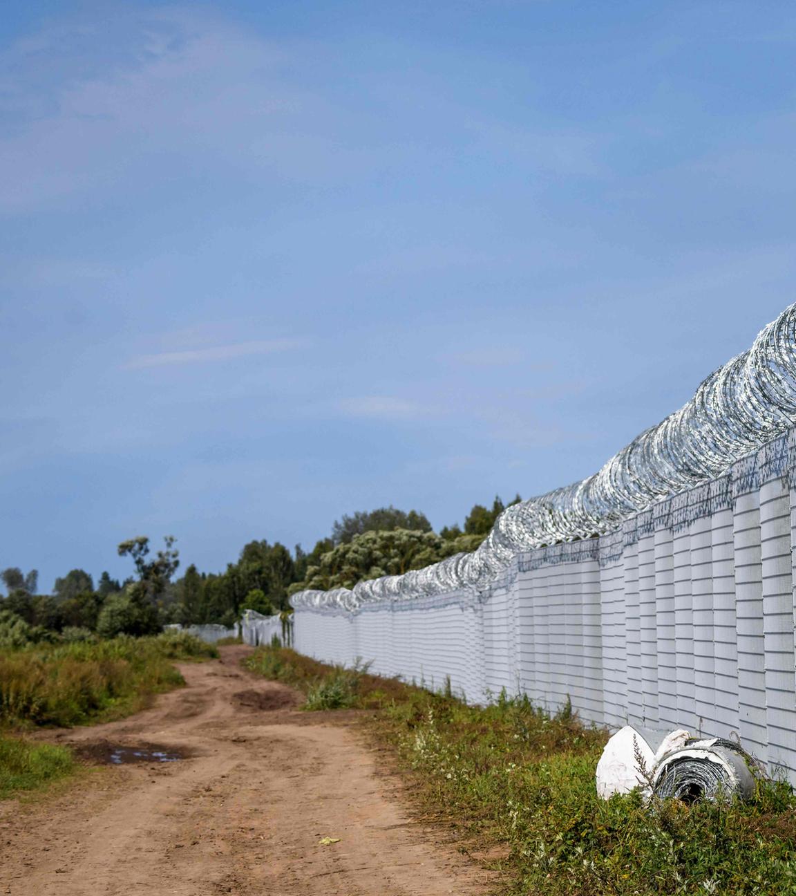 Grenzzaun zwischen Lettland und Russland