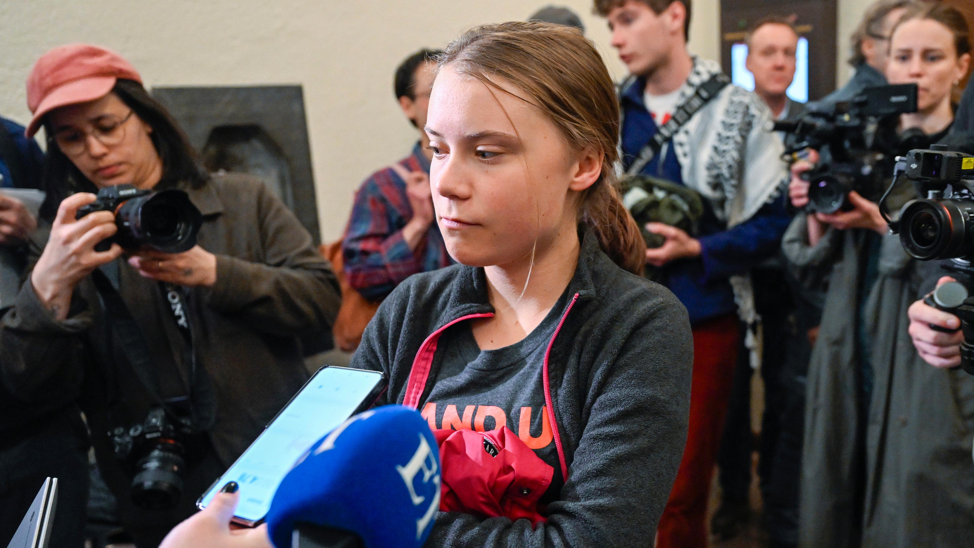 Greta Thunberg im Gericht