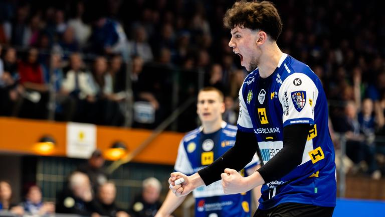 Handball-Bundesliga, ThSV Eisenach - TVB Stuttgart am 20.4.24: Marko Grgic jubelt.