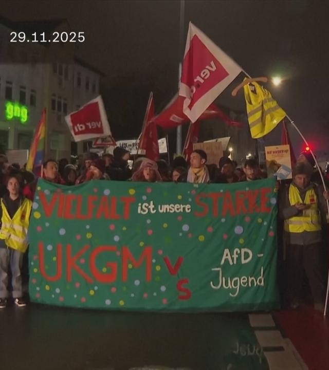 Demonstranten gegen die AfD-Jugenorganisation