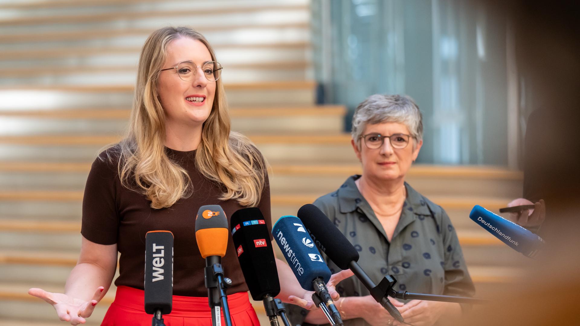 Die Grünen: Katharina Dröge und Britta Haßelmann