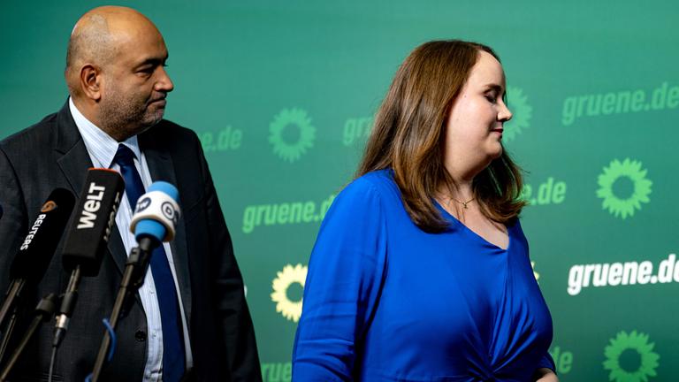 Grünen-Spitze tritt zurück