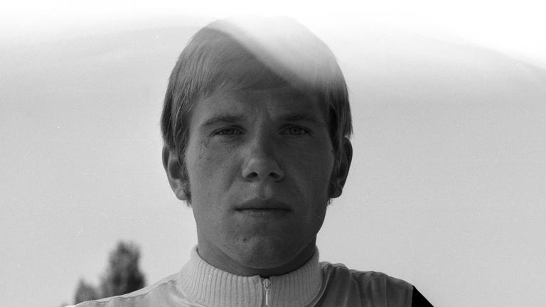 Bahnrad-Olympiasieger Günter Haritz bei der Bahn-Weltmeisterschaft in Varese, Italien, um 1971.