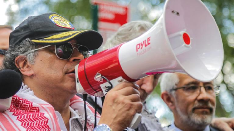 Der kolumbianische Präsident Gustavo Petro während seines Protestes in New York.