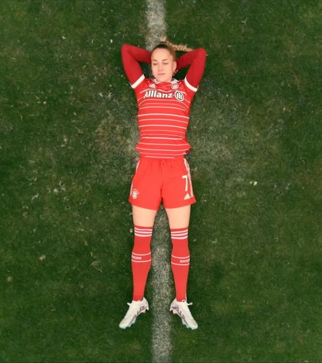 Giulia Gwinn | Kapitänin Nationalmannschaft