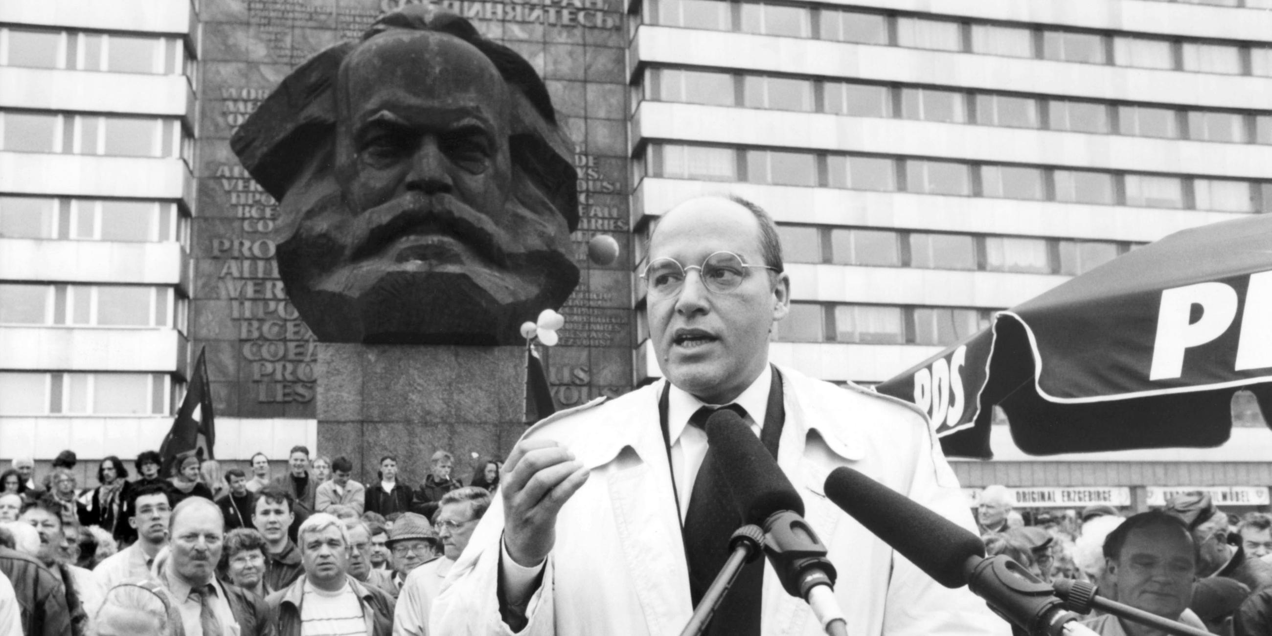 Gregor Gysi bei Wahlkampfveranstaltung in Chemnitz 1994