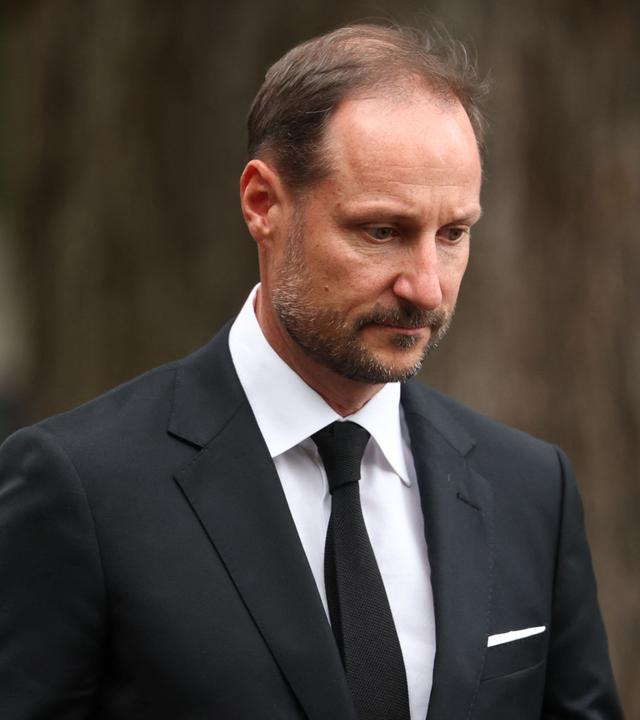 Das Bild zeigt König Haakon VIII von Norwegen