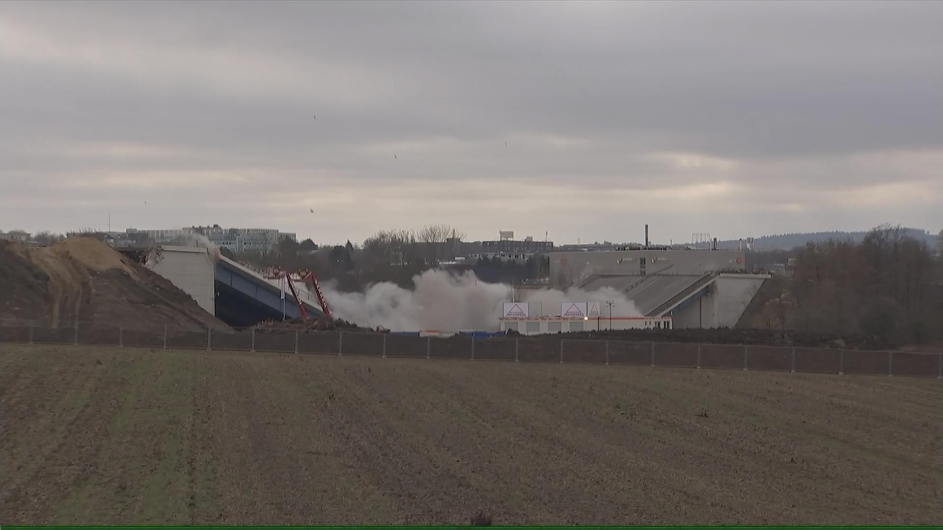Haarbachtalbrücke-Sprengung