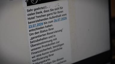 Auf dem Bild ist eine nachricht zu sheen die man so oder so ähnlich von einem Betrüger bekommen könnte.
