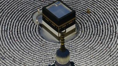 Millionen Muslime pilgern trotz Iran-Krieg nach Mekka