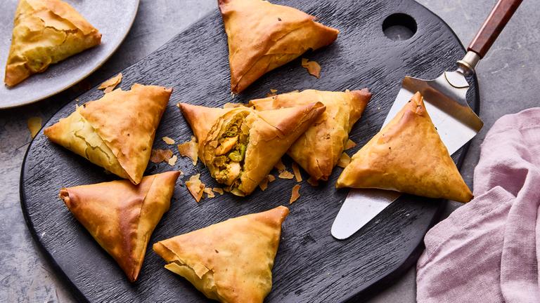 Briouats mit Hähnchenfüllung