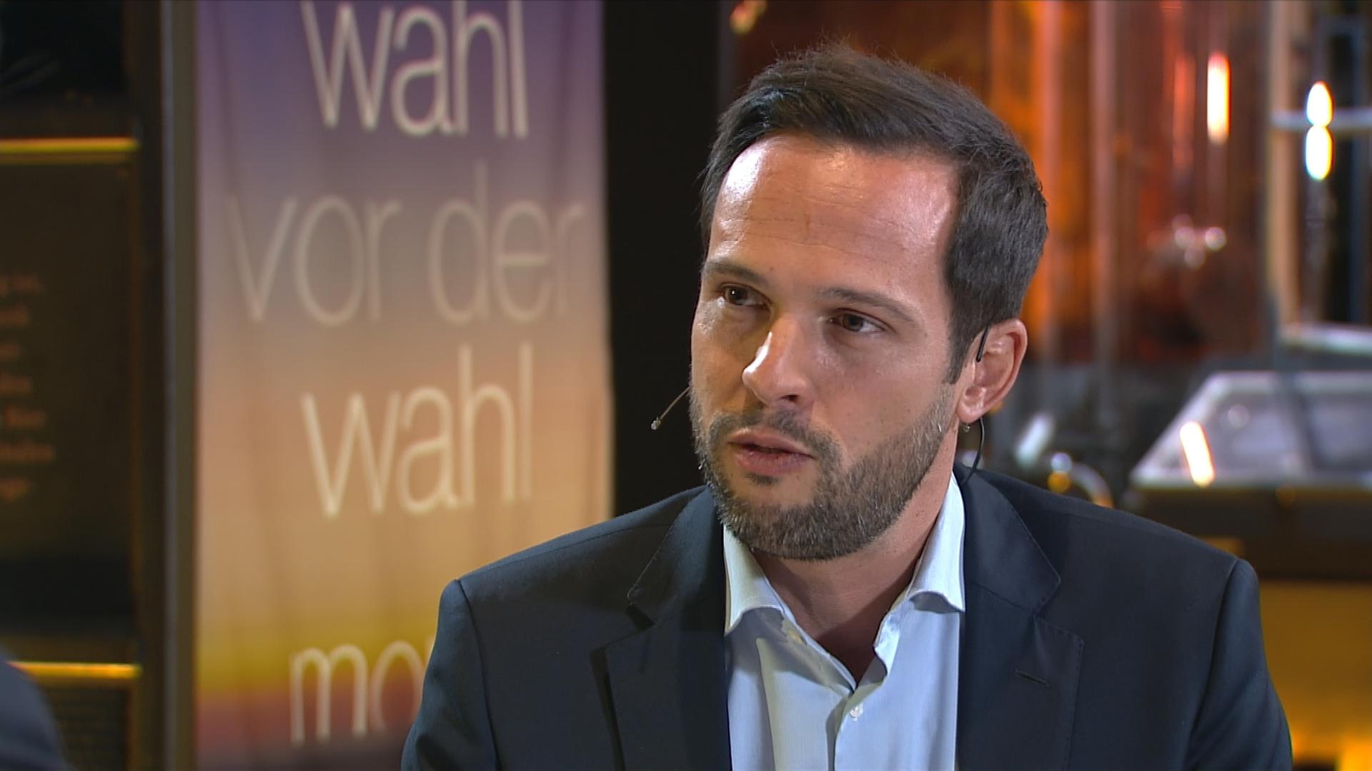 Hagen vor Bayern-Wahl: "Kontrolle Migration"