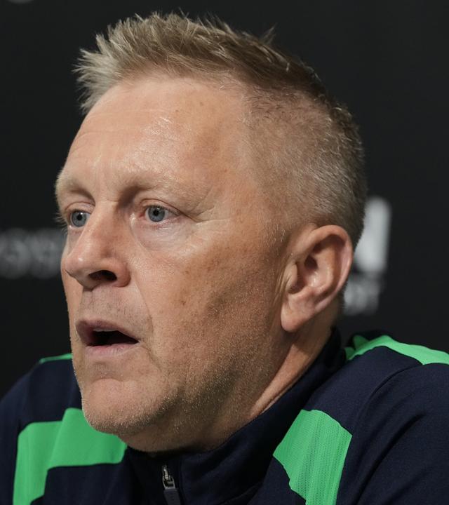 Irlands Trainer Heimir Hallgrimsson brach die Pressekonferenz vor dem zweiten Spiel gegen Israel ab