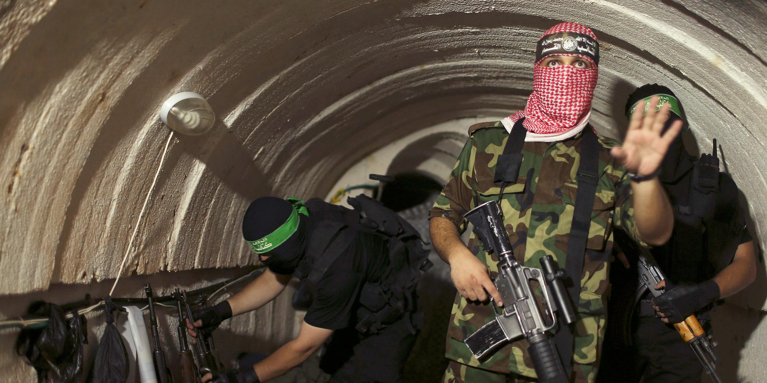Hamaskämpfer in einem Tunnel in Gaza