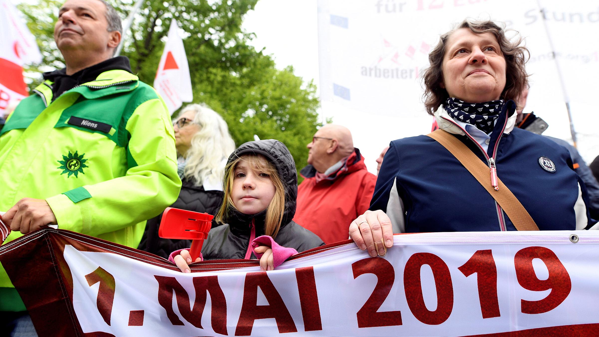 1. Mai-Demos: Hamburg