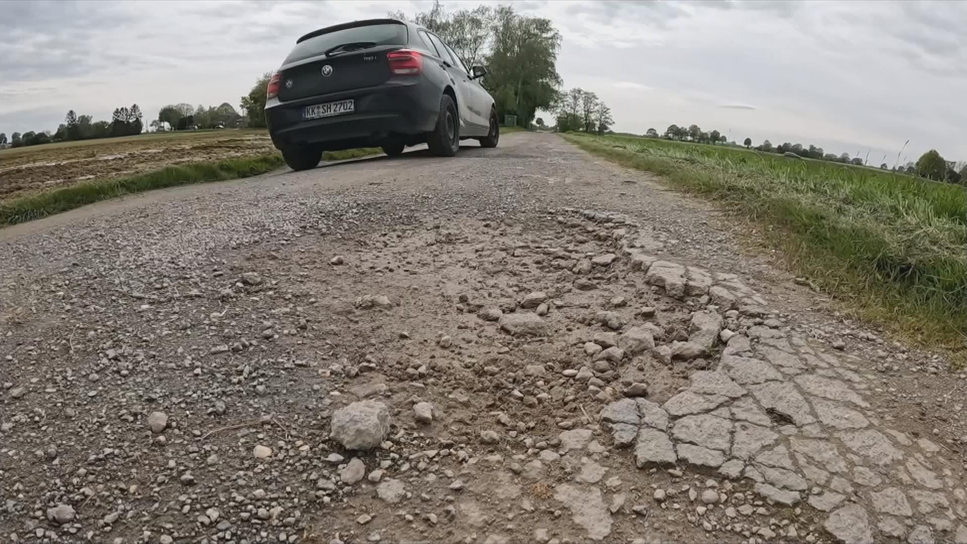 kaputte Straße