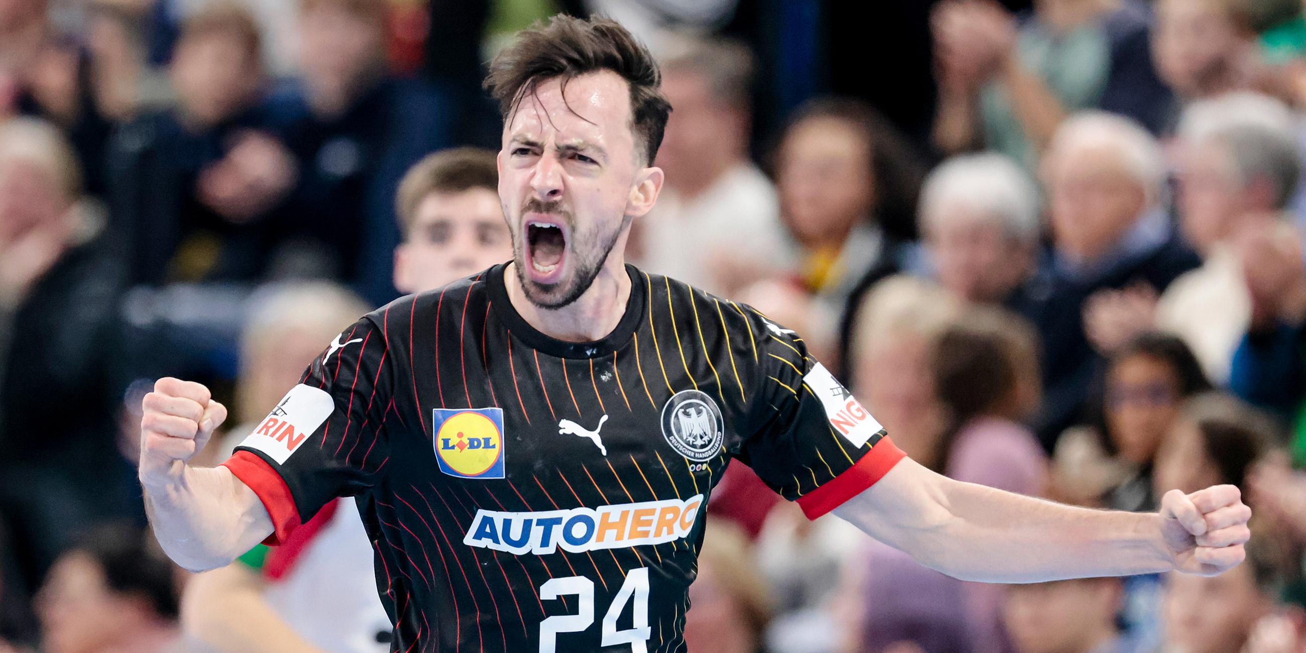 Deutschlands Patrick Groetzki jubelt nach einem Tor.