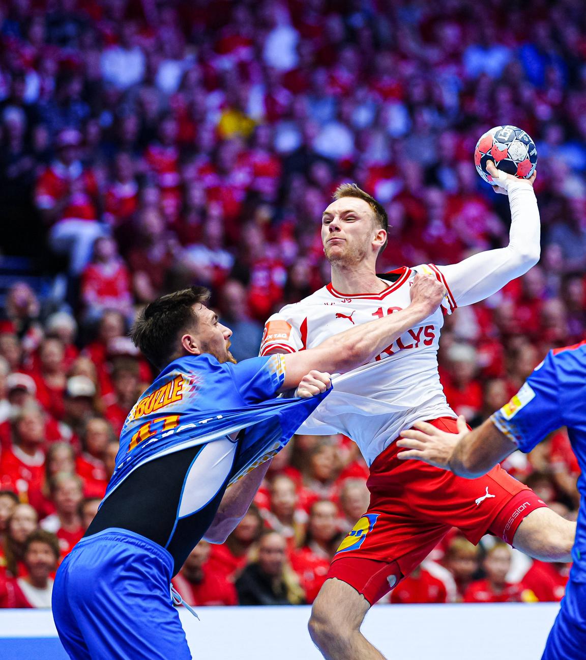 Andrei Buzle und Mathias Gidsel am 18.01.26