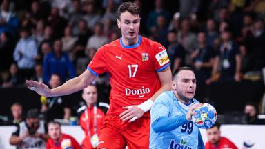 Tschechiens Handballer Stanislav Kasparek in Aktion beim Spiel gegen Griechenland am 15.01.2025.