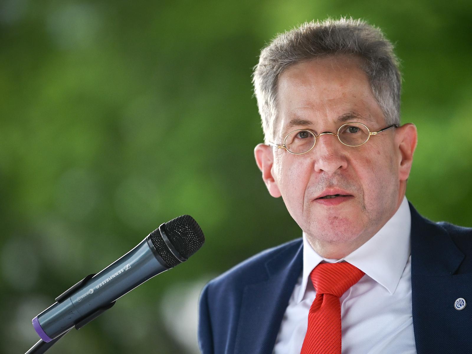 Maaßen bestätigt Gespräche mit Weidel