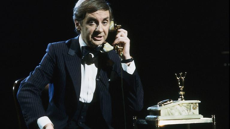 juhnke, harald - in "wie waer's heut' mit revue?" 1984