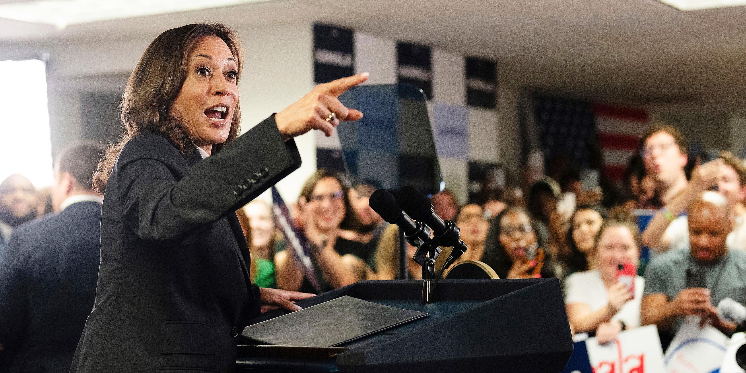 US-Vizepräsidentin Kamala Harris spricht vor Wahkampfhelfern am 22.07.2024  in Wilmington