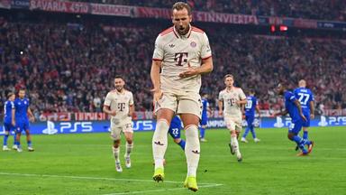 Harry Kane feiert seinen Treffer zum 1:0 am 17.09.24.