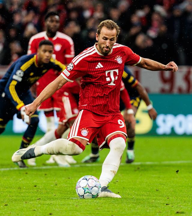 Harry Kane in Aktion im Spiel FC Bayern München gegen FC Arsenal in München.