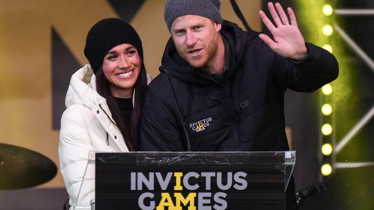 Meghan und Harry posieren bei den Invictus-Games.