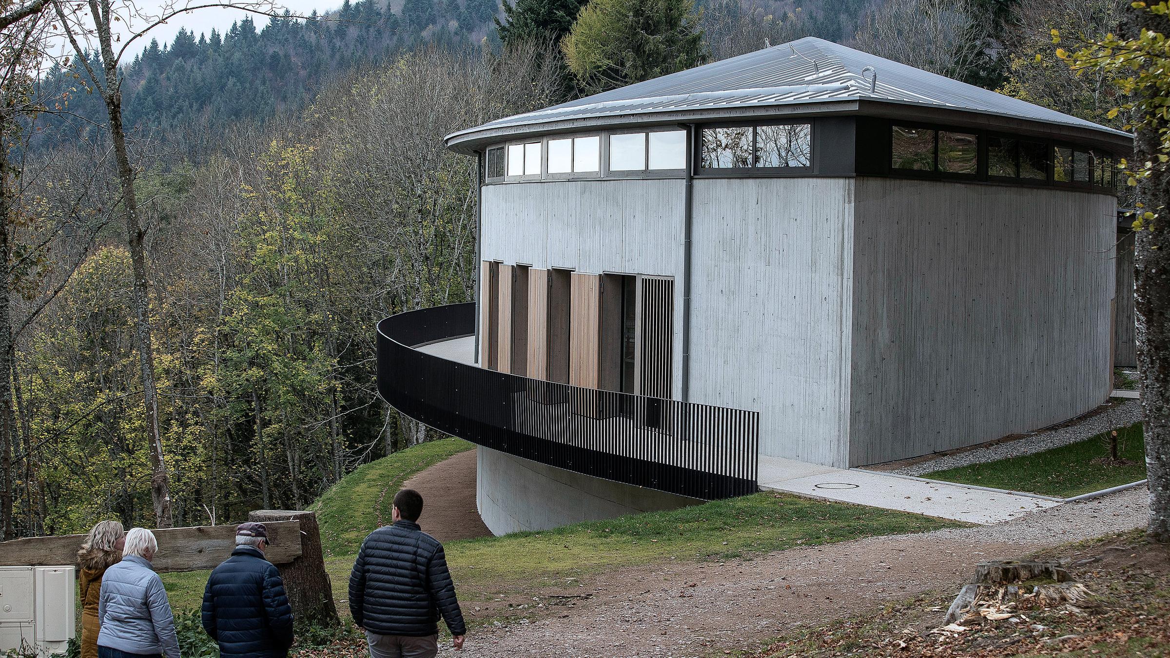 Wie ein Bunker: Weltkriegsmuseum am Hartmannswillerkopf