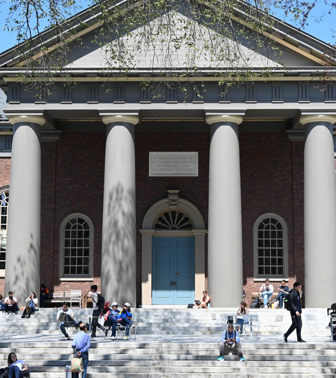 Ein Blick auf die Harvard University in Cambridge, Massachusetts, USA.