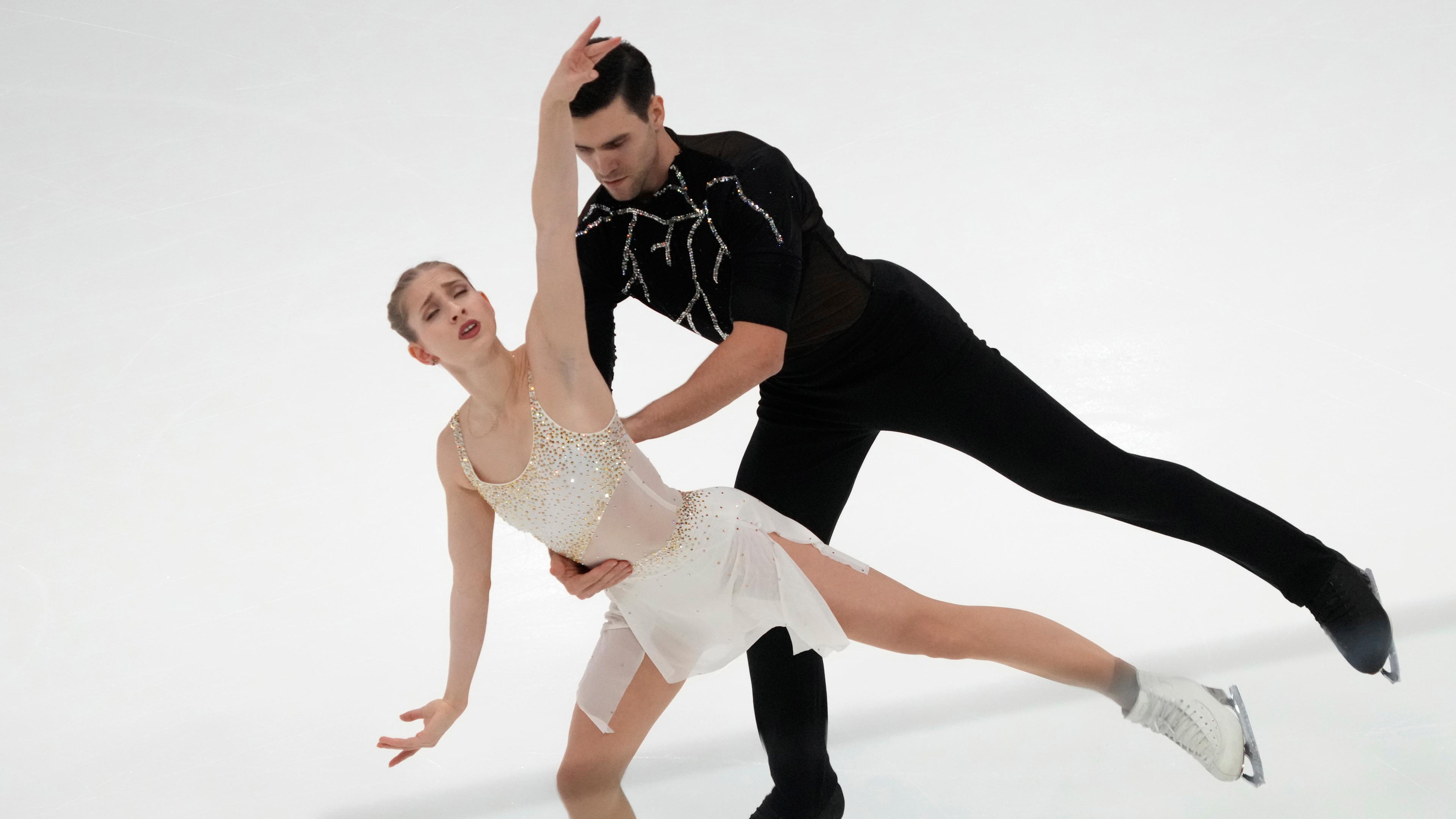 Minerva Fabienne Hase und Nikita Volodin aus Deutschland in Aktion. 