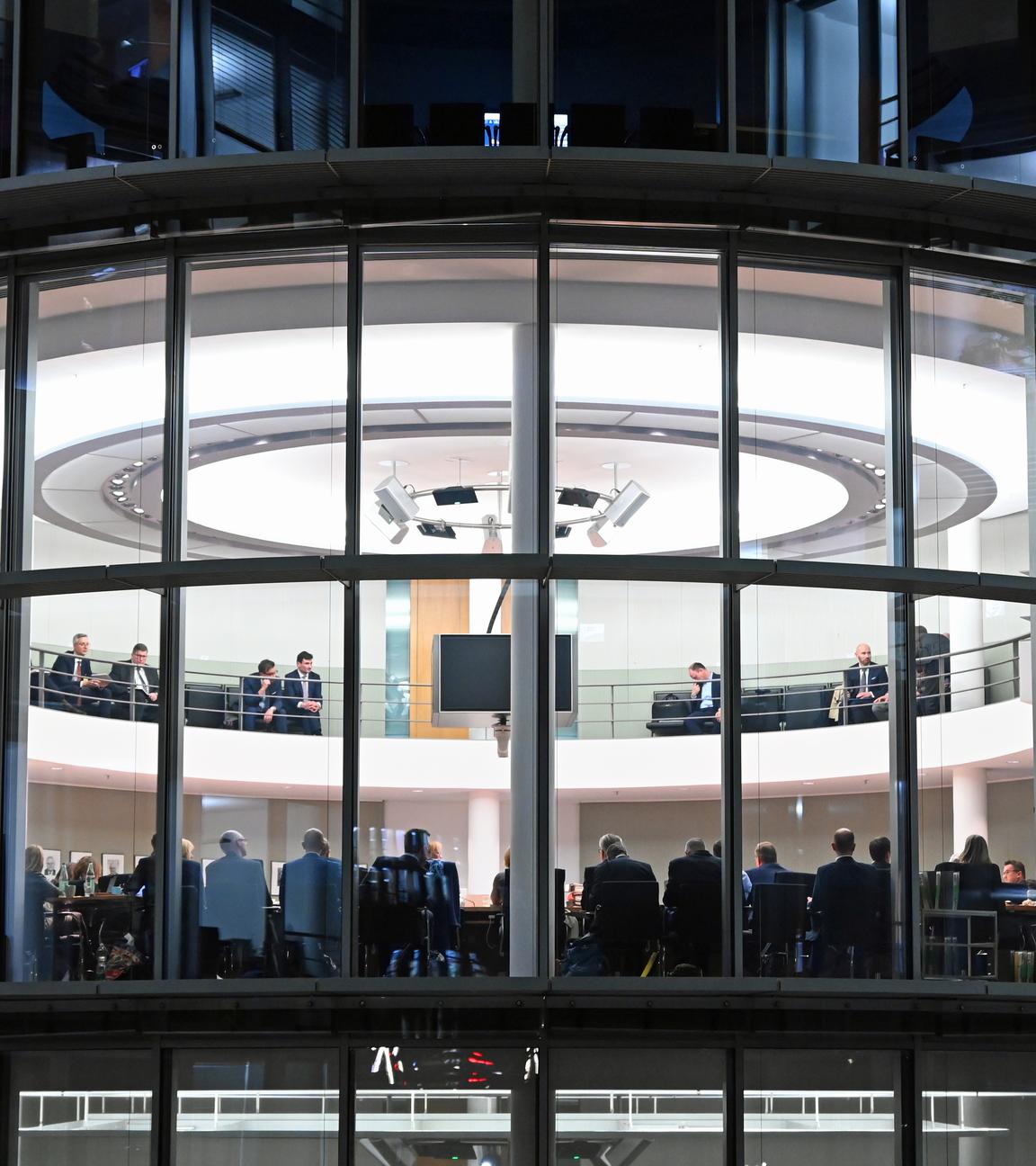 Der Sitzungsraum des Haushaltsausschusses zum Bundeshaushalt 2026 von außen.