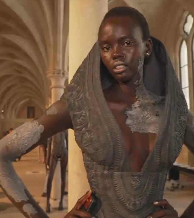 Auftakt in Paris: Haute Couture trotzt Hitze