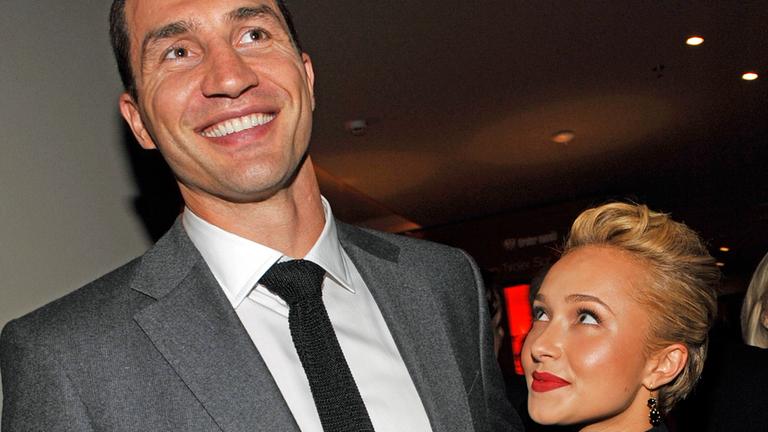 Der Boxweltmeister Wladimir Klitschko und die US-Schauspielerin Hayden Panettiere bei der "United People Charity Night 2010" in München.