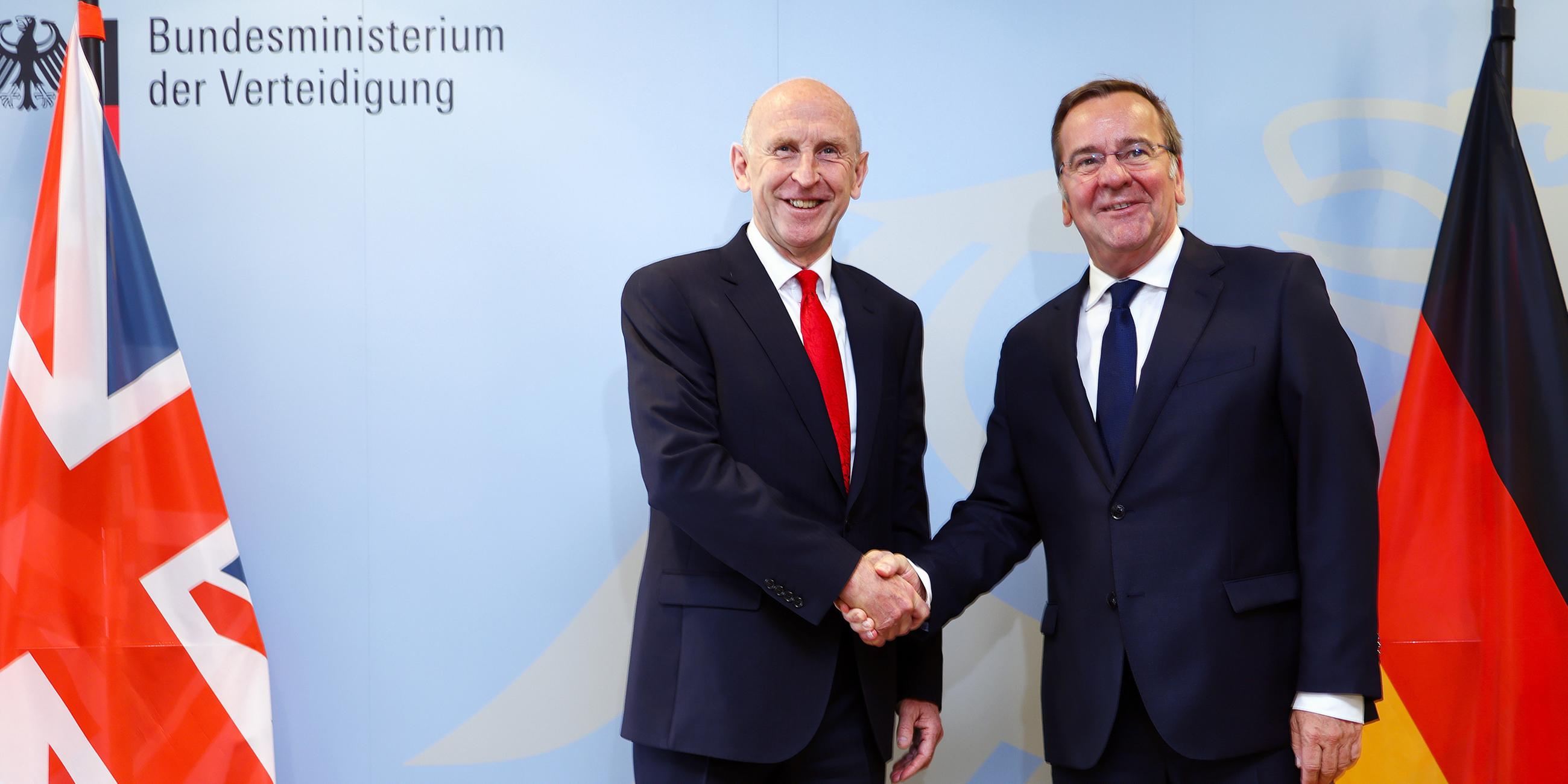John Healey und Boris Pistorius
