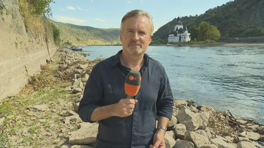 ZDF-Reporter Christopher Heinze  