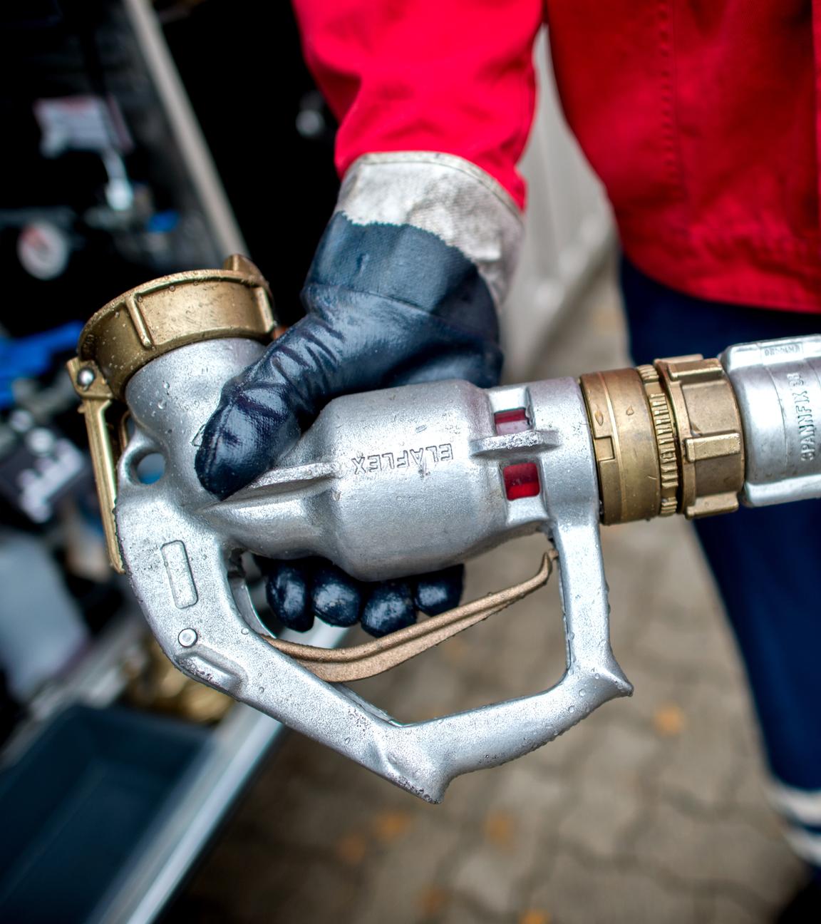 Heizöl wird ausgeliefert