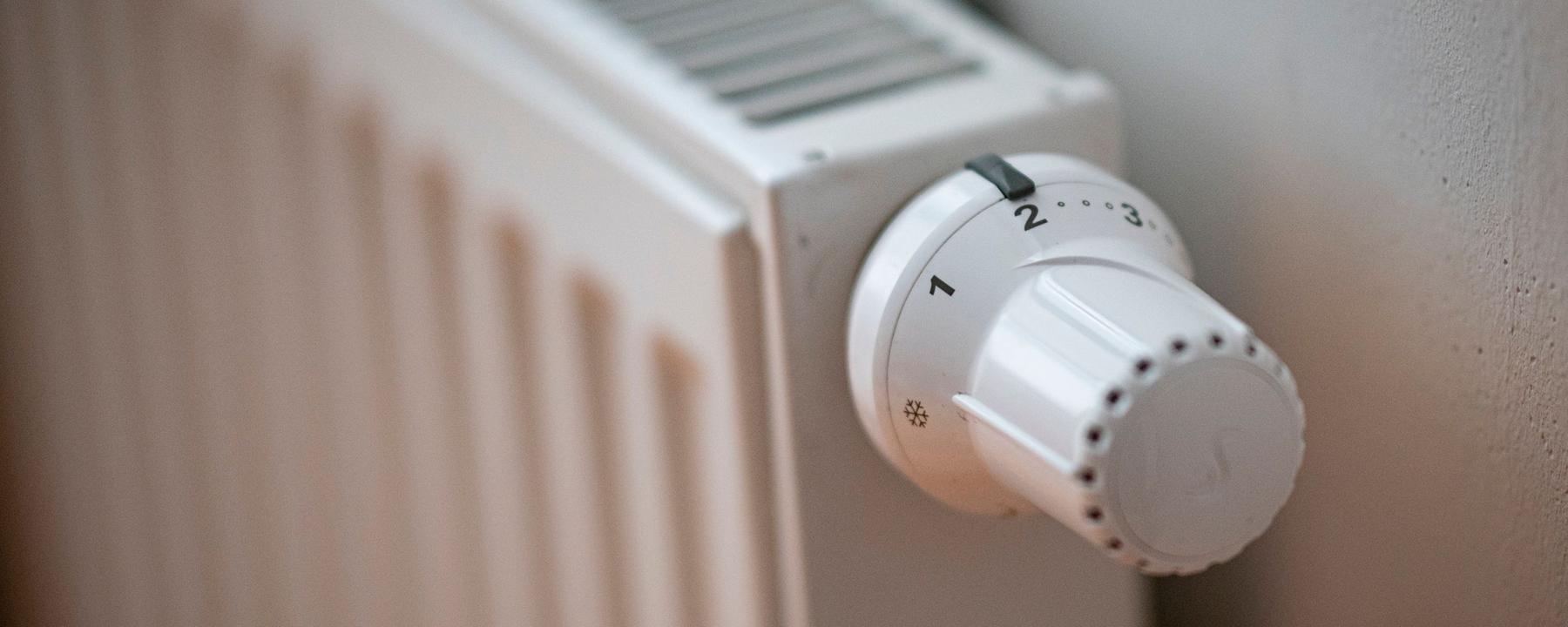 Eine Heizung in einer Berliner Wohnung.